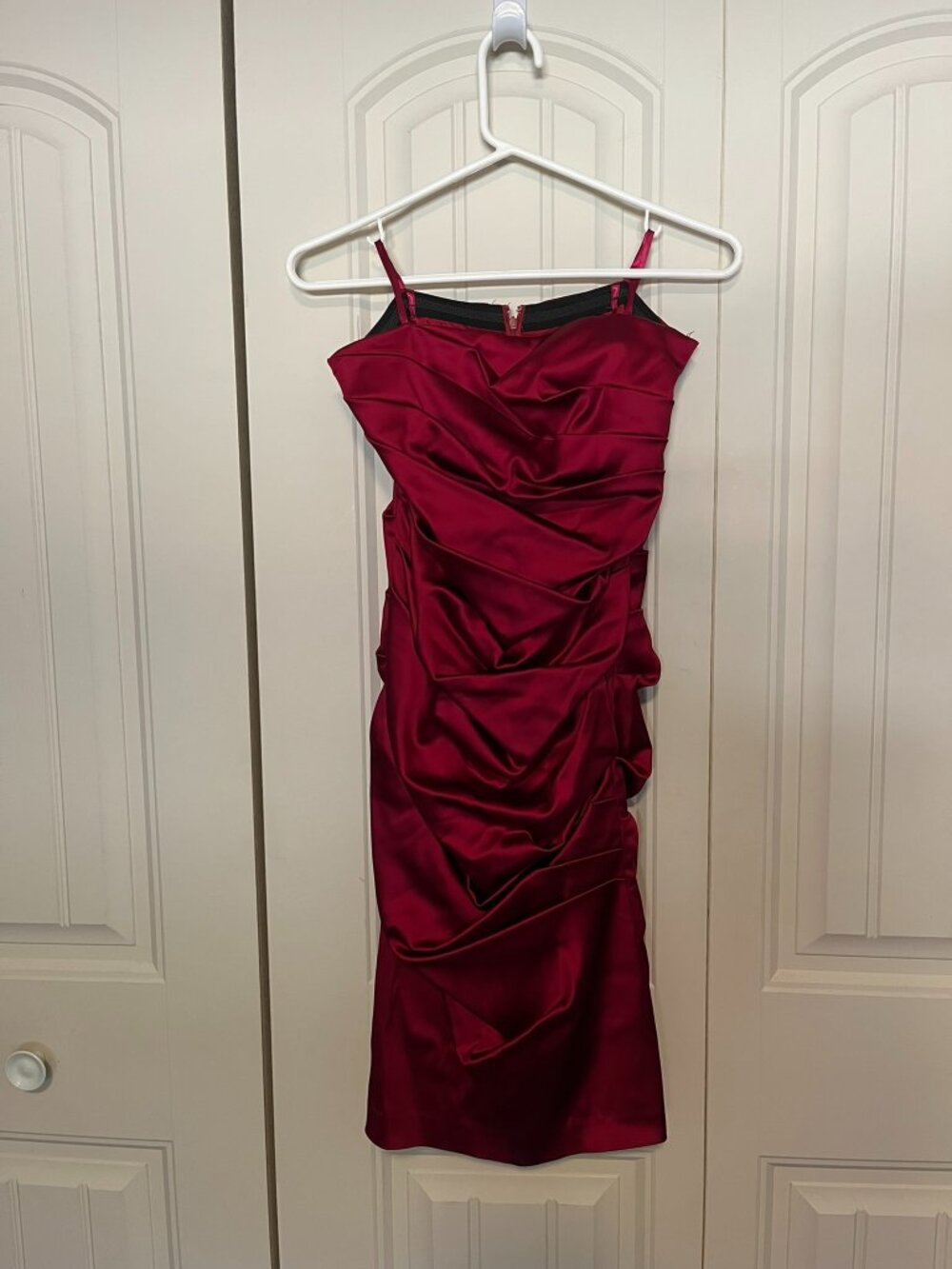Le Château Red Satin Ruched Strapless Dress Size Small